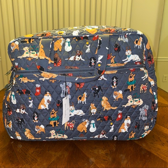 Vera Bradley Handbags - NWT Vera Bradley Grand Traveler Bag Holiday Dogs